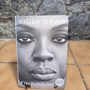 Finding Me by Viola Davis